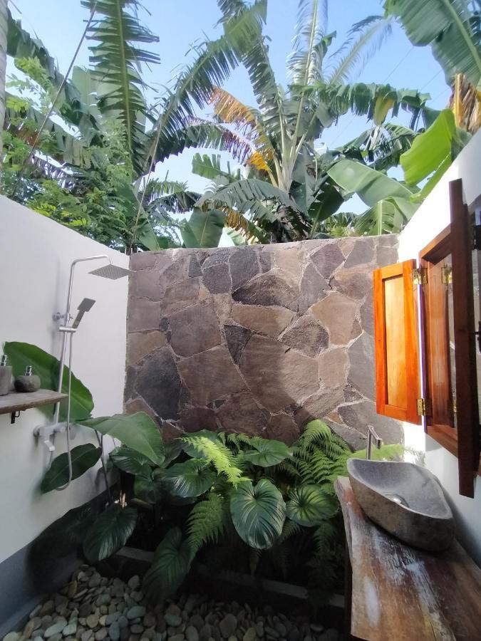 The Geckos Homestay Kelimutu Eksteriør billede