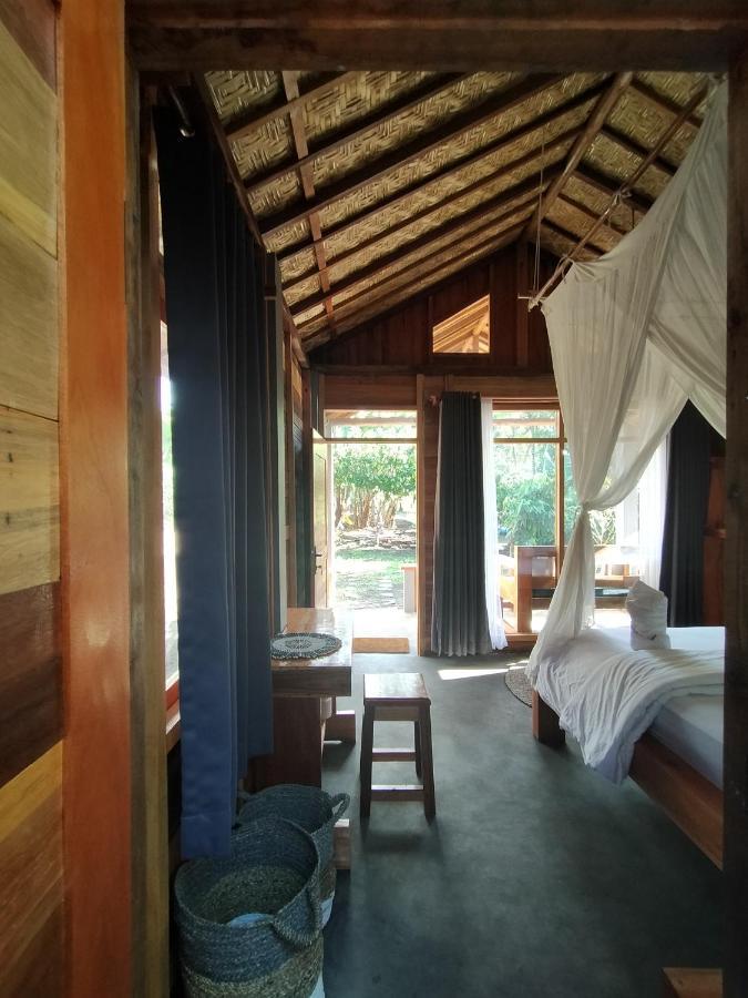 The Geckos Homestay Kelimutu Eksteriør billede