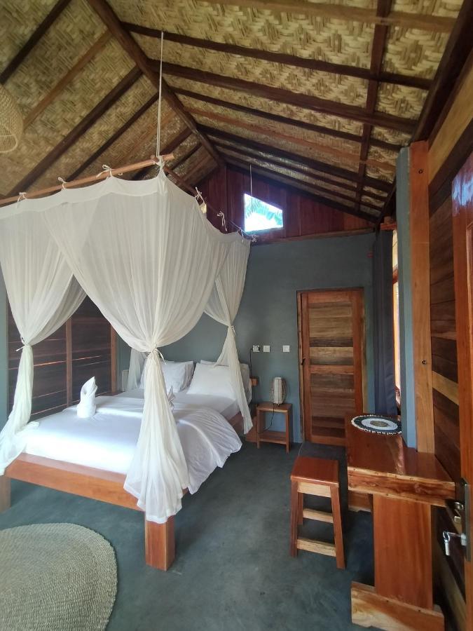 The Geckos Homestay Kelimutu Eksteriør billede