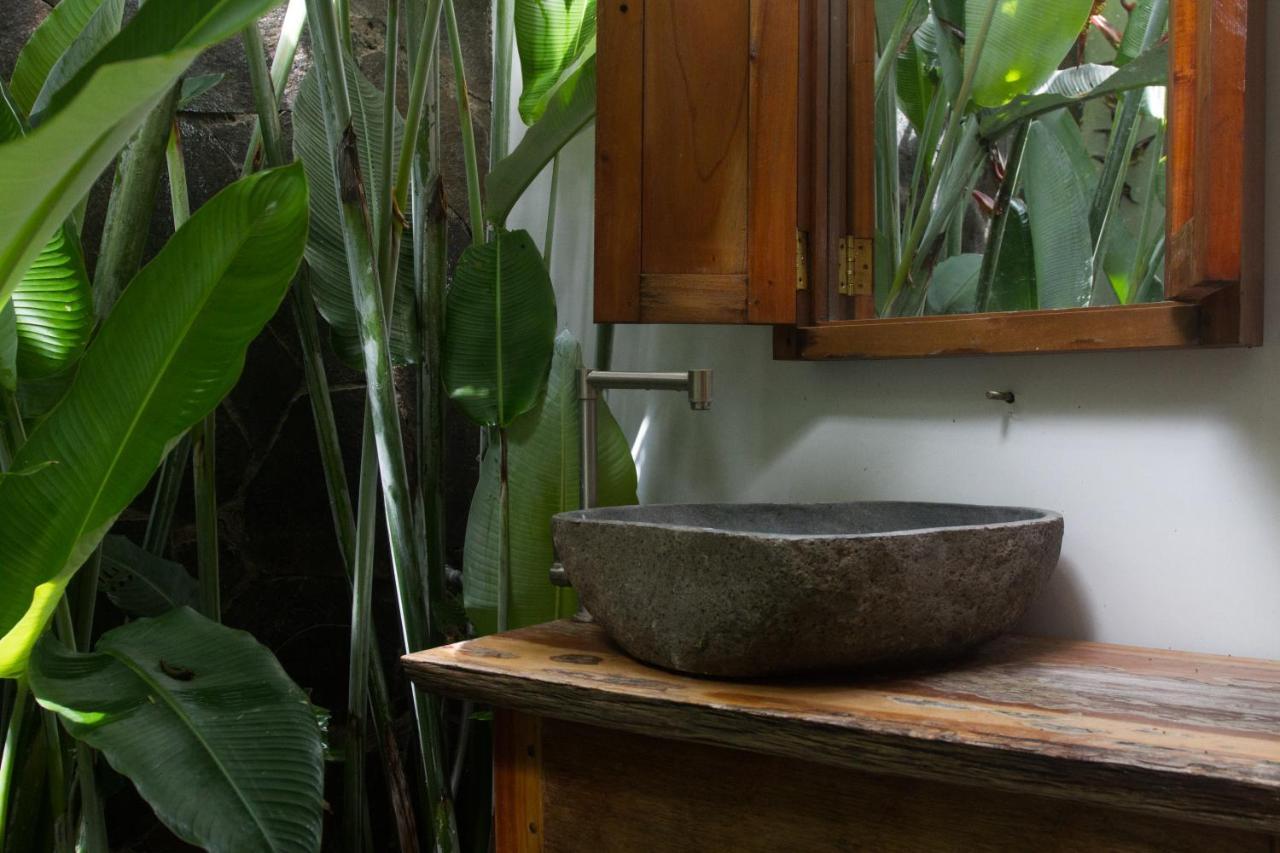 The Geckos Homestay Kelimutu Eksteriør billede